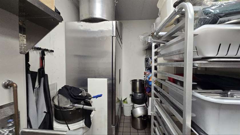 Popular Chain Korean Gukbap Restaurant for Sale in Prime Location